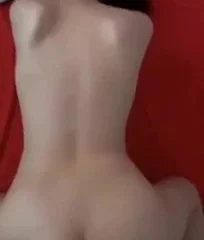 Được anh người yêu nắm tóc doggy thì em phê quá