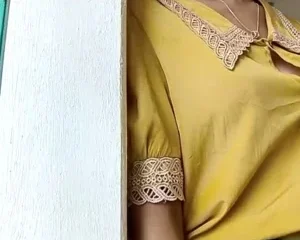Webcamshow ngày 22-08-2022 cô giáo đi dạy trẻ mà nứng loz thế này thì chịu r phần 4